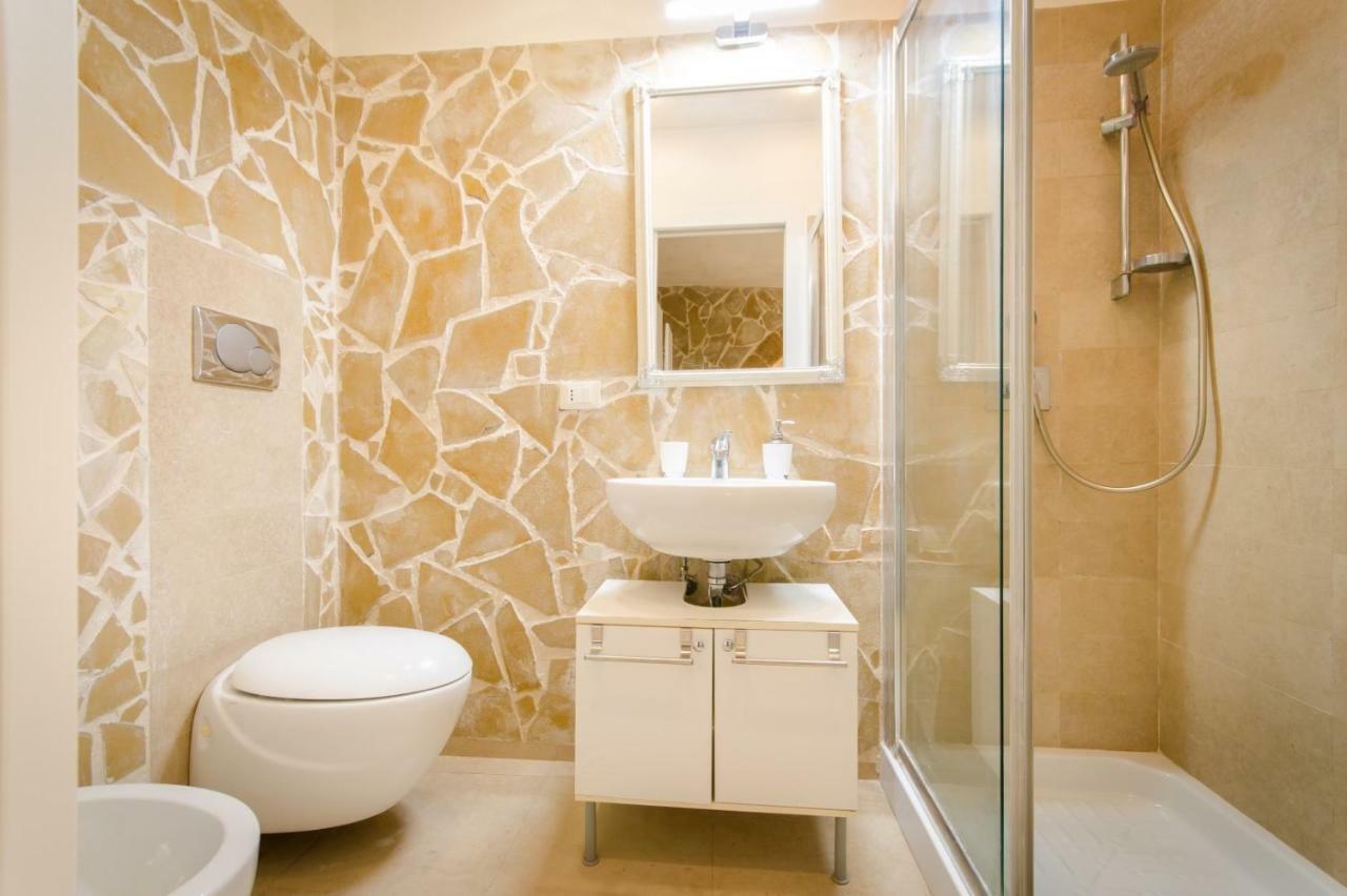 Casa "Il Castello" Apartment Syracuse ภายนอก รูปภาพ